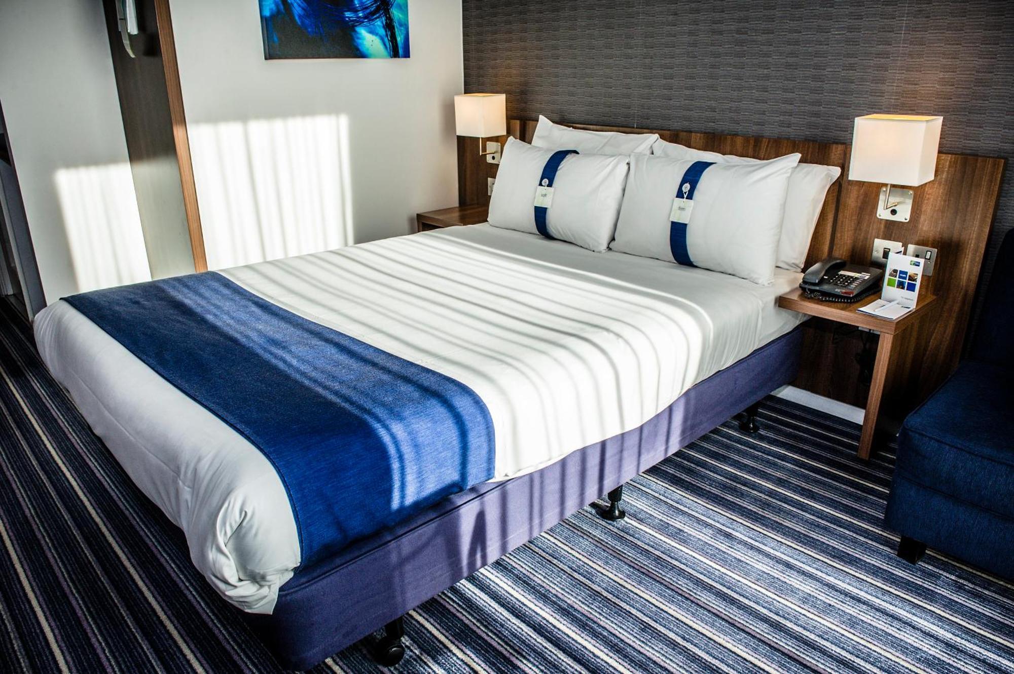 Standard Doppelzimmer mit kostenlosem warmen Frühstück